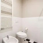 Hacca Collection - Buenos Aires & Station Apartman