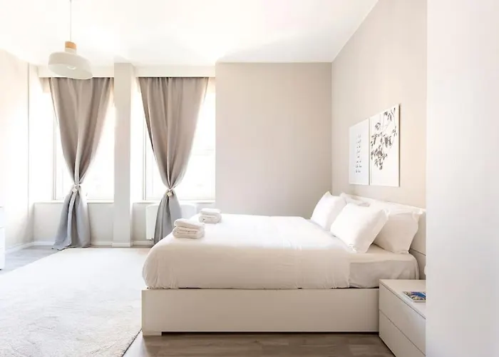 Hacca Collection - Buenos Aires & Station Apartment